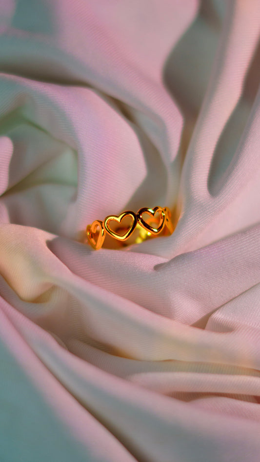 heart love ring